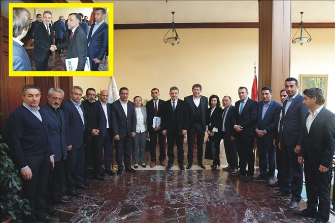 Ardahan Dernekler Federasyonu Başkanı Gazeteci Fakir Yılmaz, ARDAFED Esenyurt´ta Tam Yetkili Bir Başkan Yardımcısı İstedi..
