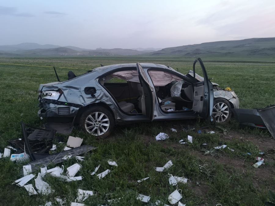 AK Parti Ağrı Belediyesi Meclis üyesi Musa Kazım Şahin, trafik kazasında yaşamını yitirdi