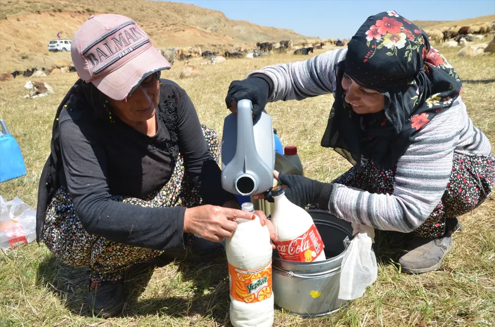 BERİVANLAR YAPTIKLARI ÜRÜNLERİ SATARAK AİLE BÜTÇELERİNE KATKIDA BULUNUYOR