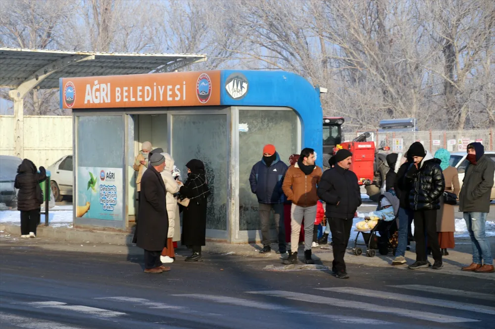 AĞRI’DA SOĞUKLAR YAŞAMI ÇEKİLMEZ KILIYOR