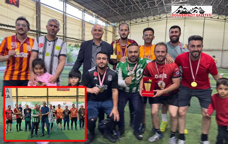 ÖĞRETMENLER ARASI FUTBOL TURNUVASI SONA ERDİ!