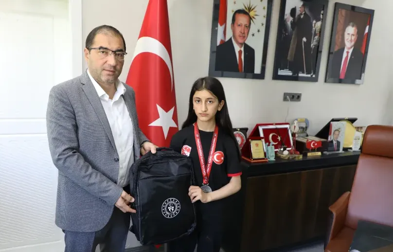 Ağrı