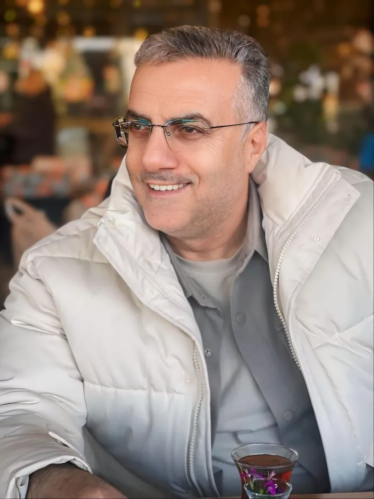 GÜLÜŞÜNÜ ÇOK ÖZLEDİM BABACIĞIM