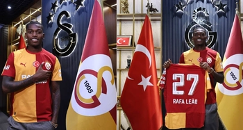 Galatasaray, Leao ile 4 yıllık sözleşme imzaladı